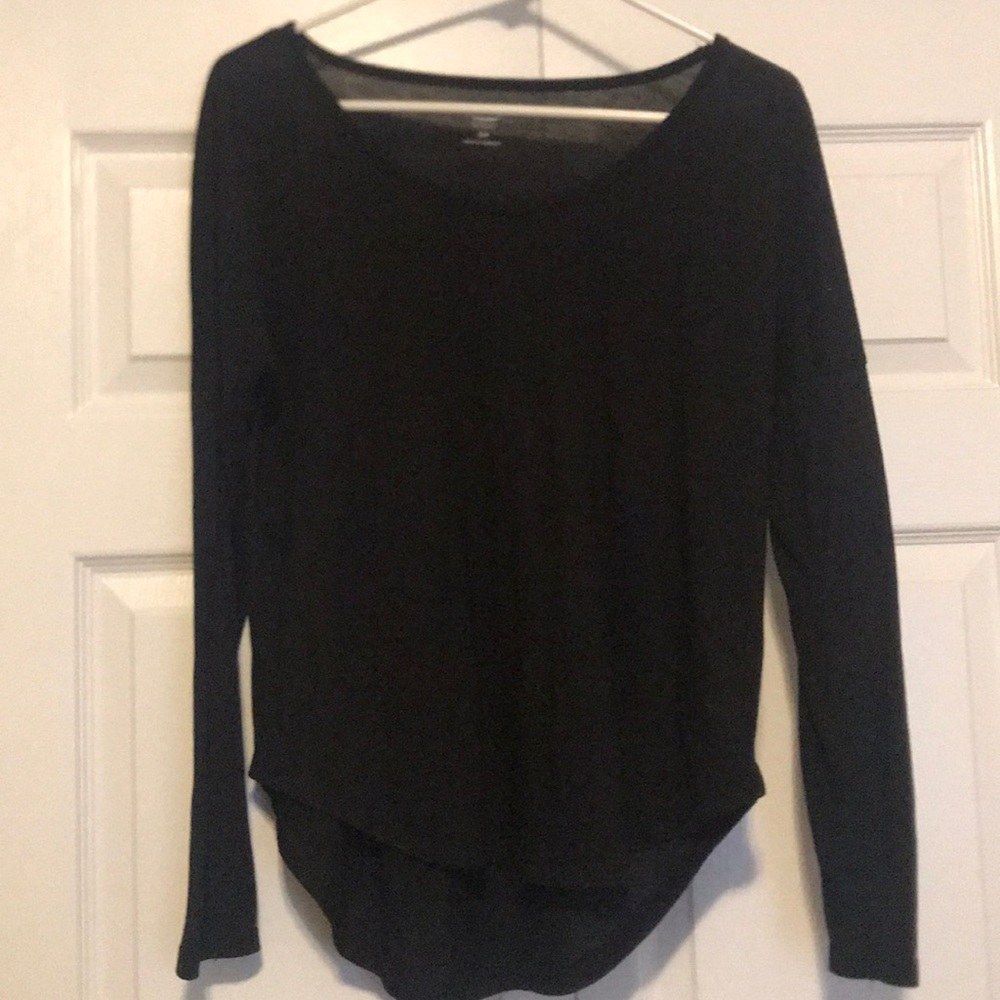Long sleeve black tee
